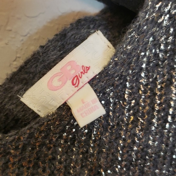 GBGirls gold and gray sweater w/styled back - Picture 4 of 5